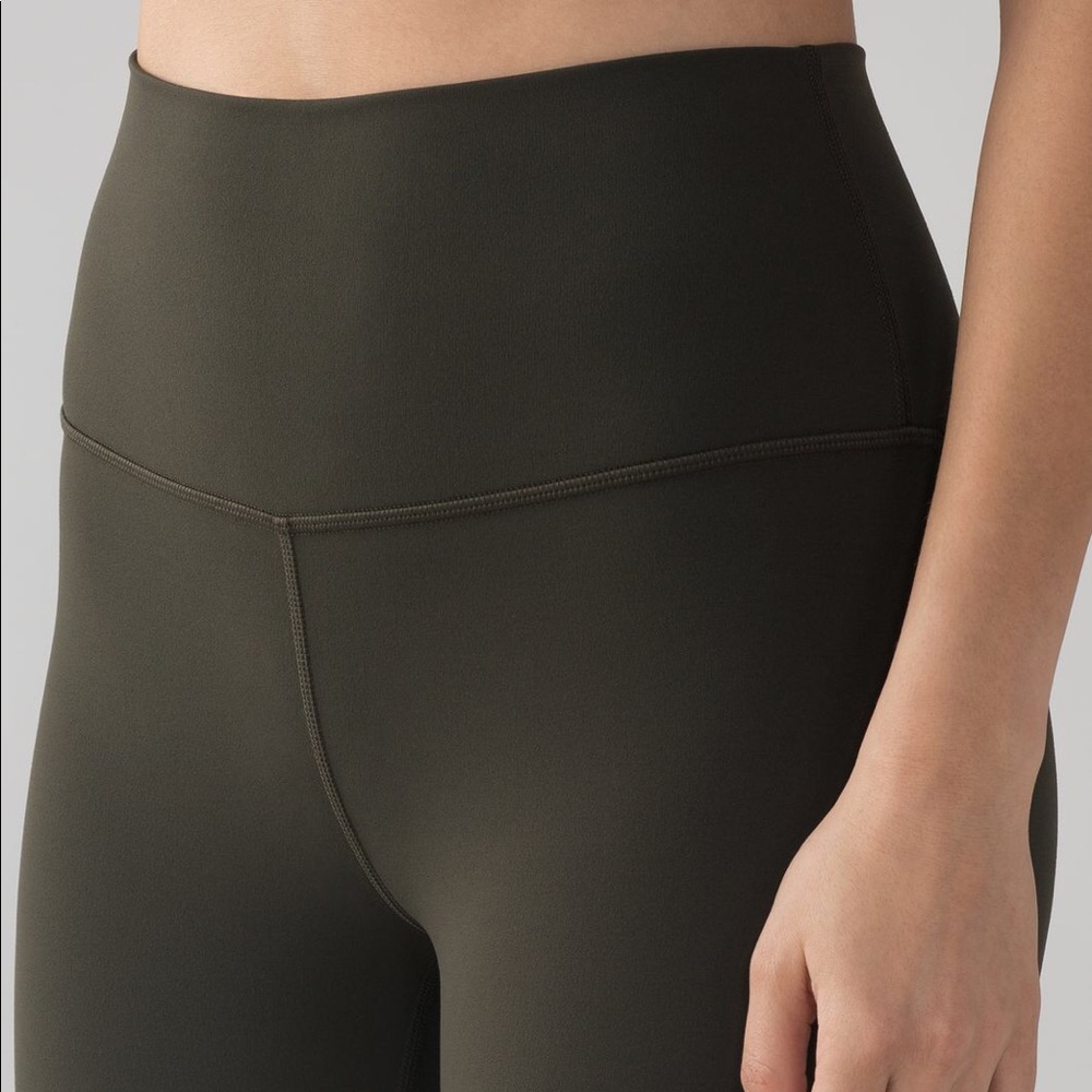 NWOT Lululemon Align Crops 21” Size 4